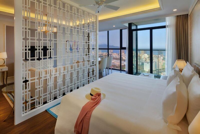 melia vinpearl riverfront da nang junior suite room (1)