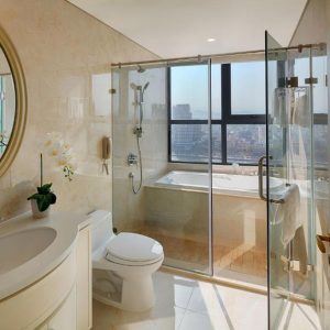 Suite Panoramic River View Vinpearl Riverfront Danang (1)