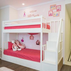 famili suite Vinpearl Riverfront Danang (1)