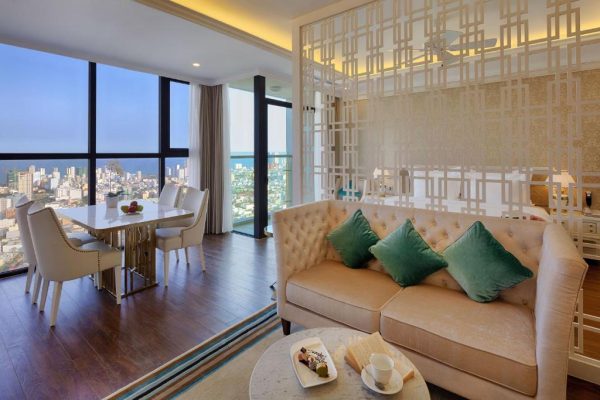 melia vinpearl riverfront da nang junior suite room (3)