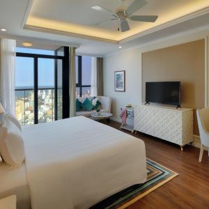 Phòng Studio Suite Vinpearl Rivefront Đà Nẵng Hotel